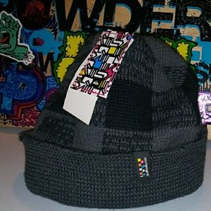 💥NEW💥 Quicksilver Beenie